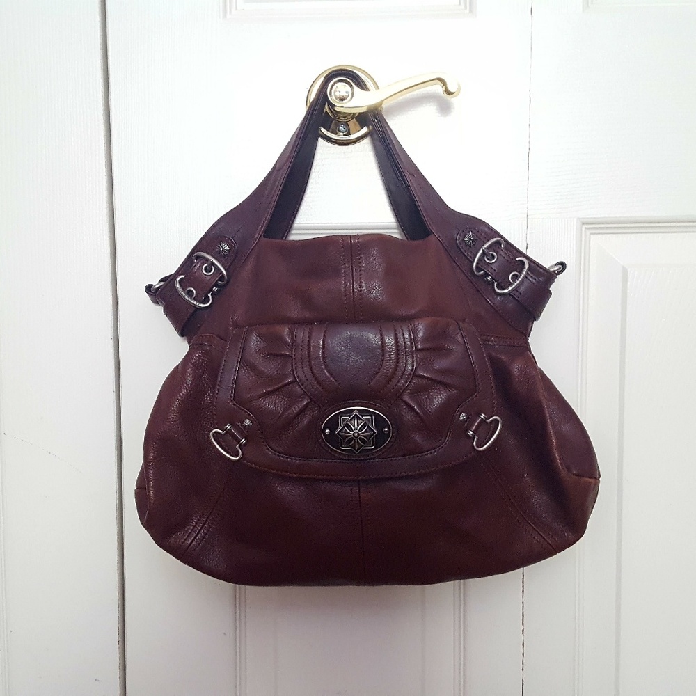 B. Makowsky 100% leather handbag